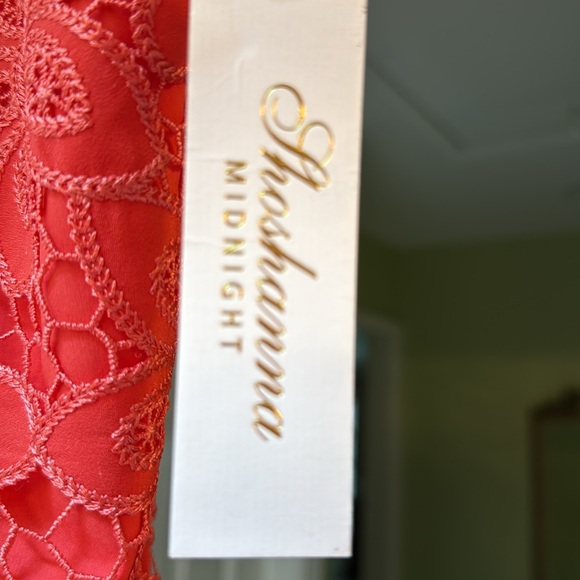 Shoshanna Midnight Strapless Coral Lace Dress size 12 brand new with tags. Saks - Picture 2 of 10